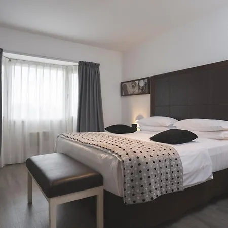 Hotel Tolosa Puerto Madryn Room photo