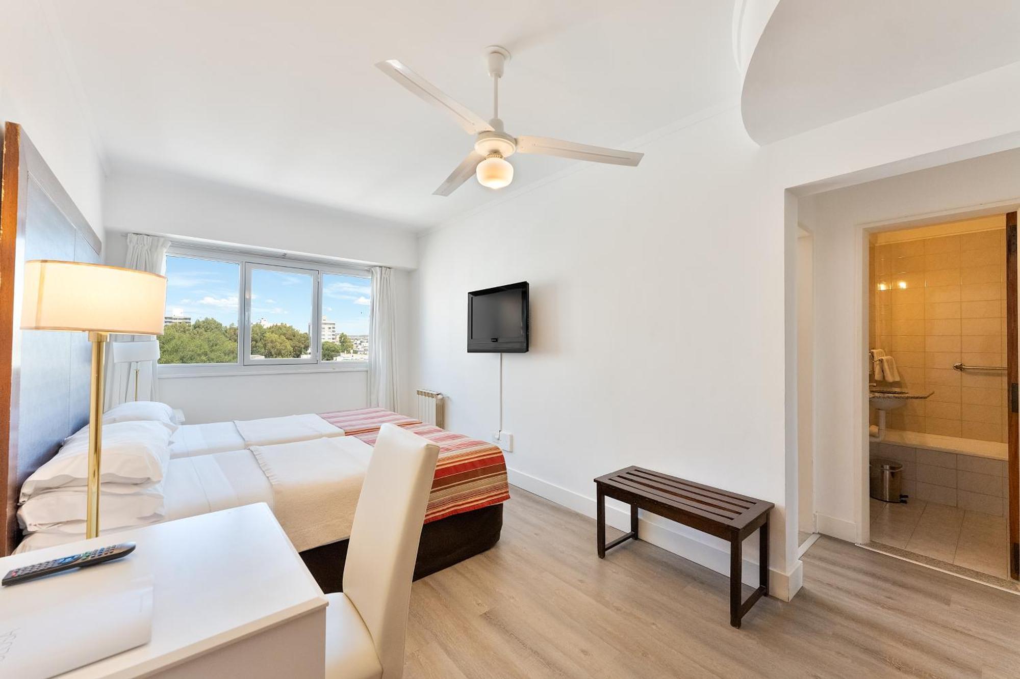 Hotel Tolosa 4*